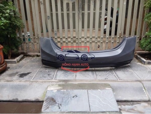 Ba đờ sốc sau Hyundai Accent chính hãng