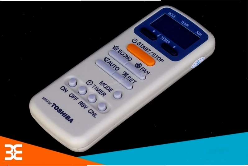 Bảng điều khiển điều hòa Toshiba zin theo máy với các nút chức năng rõ ràng