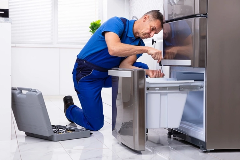 Bình Lọc Nước Tủ Lạnh Sharp: Hướng Dẫn Chọn Mua và Thay Thế Chi Tiết