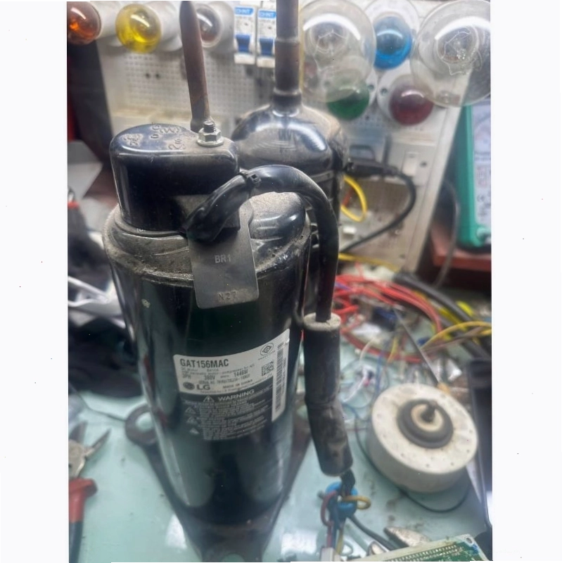 Block máy nén trong dàn nóng máy lạnh LG