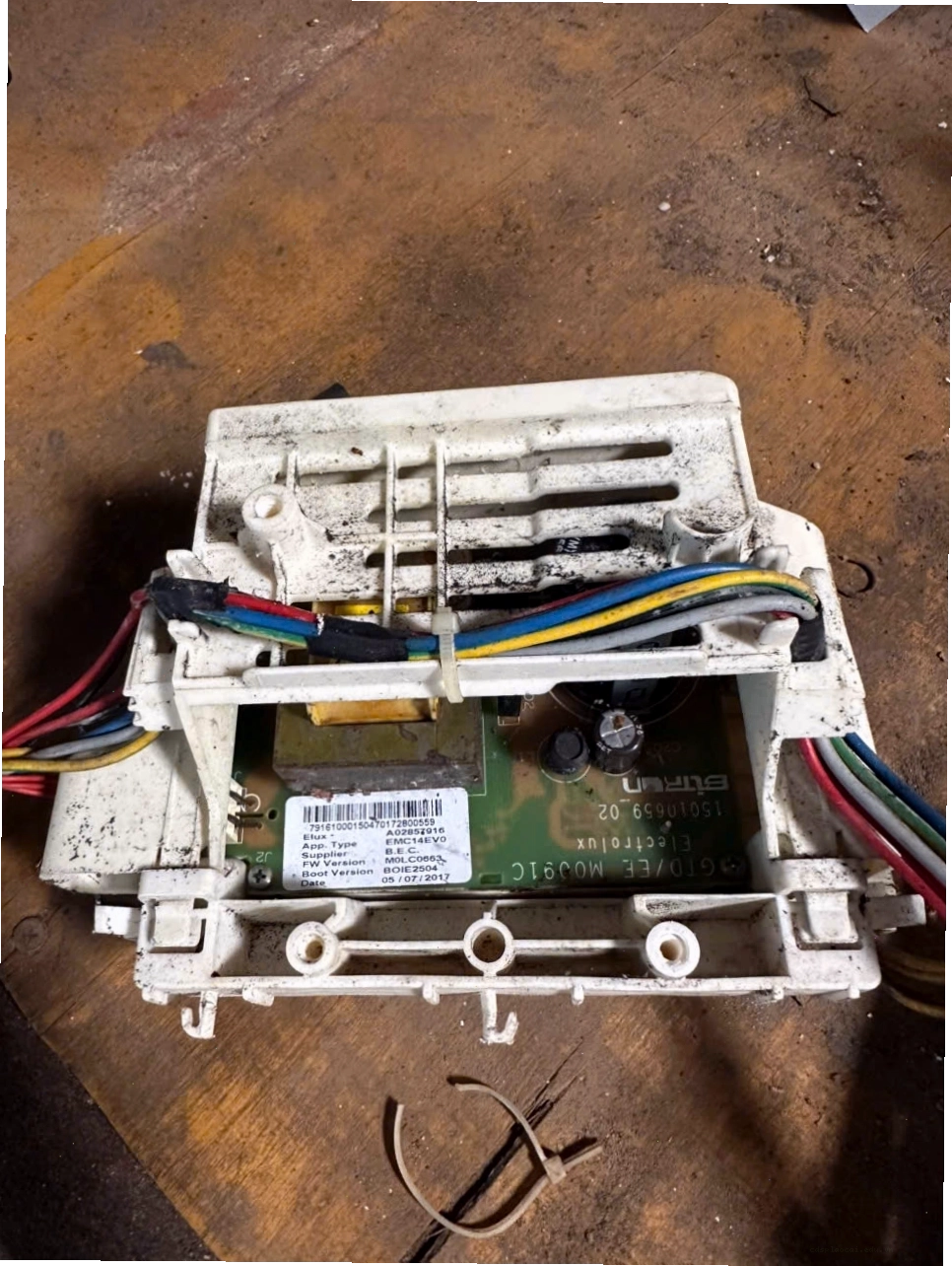 Bo công suất máy giặt Electrolux EWF10844