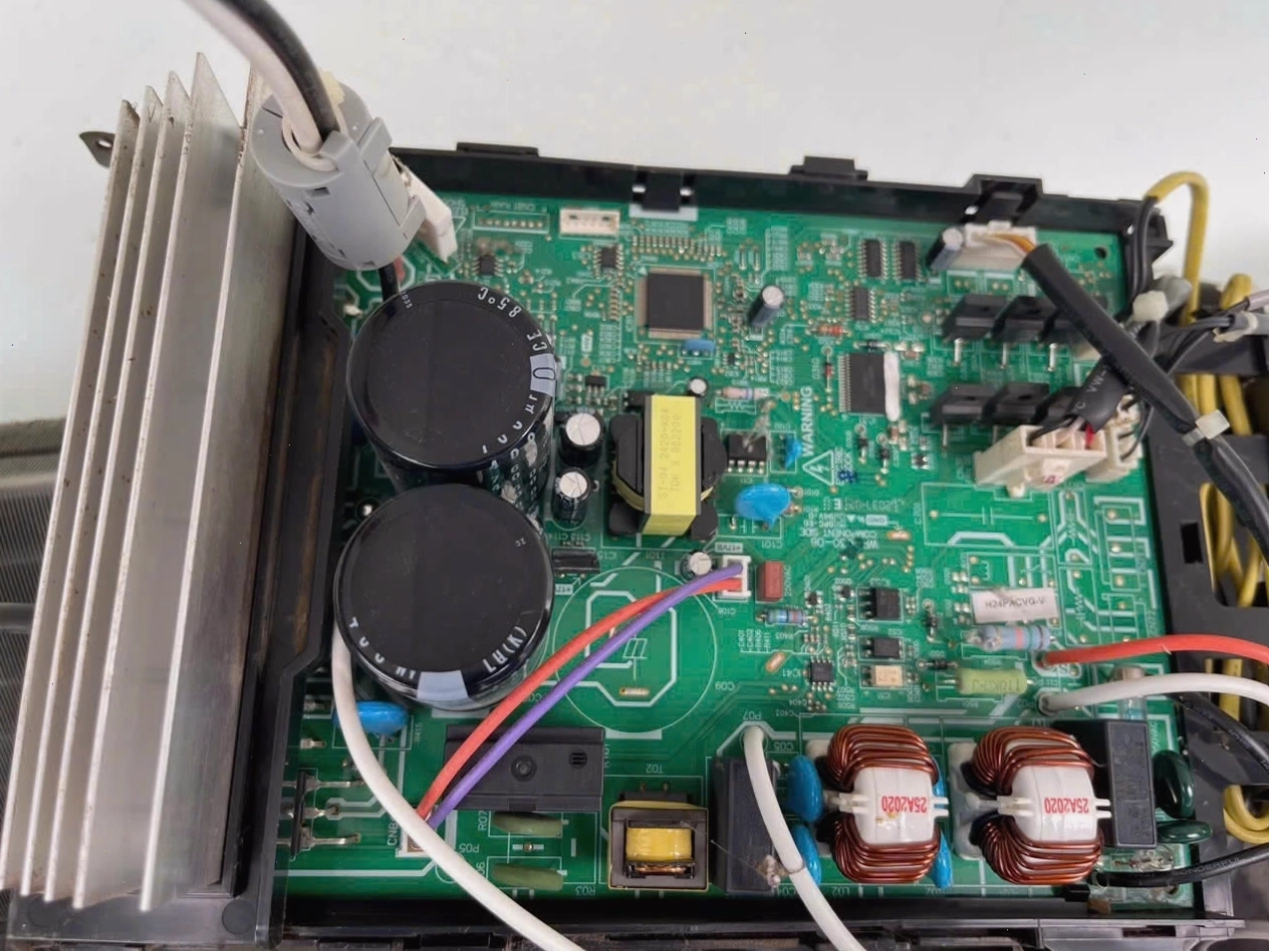 Board mạch đuôi nóng điều hòa máy lạnh Toshiba 2HP 18000BTU