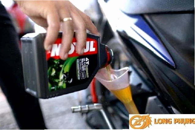 Các bước thay lọc nhớt xe máy SYM tại nhà một cách chi tiết
