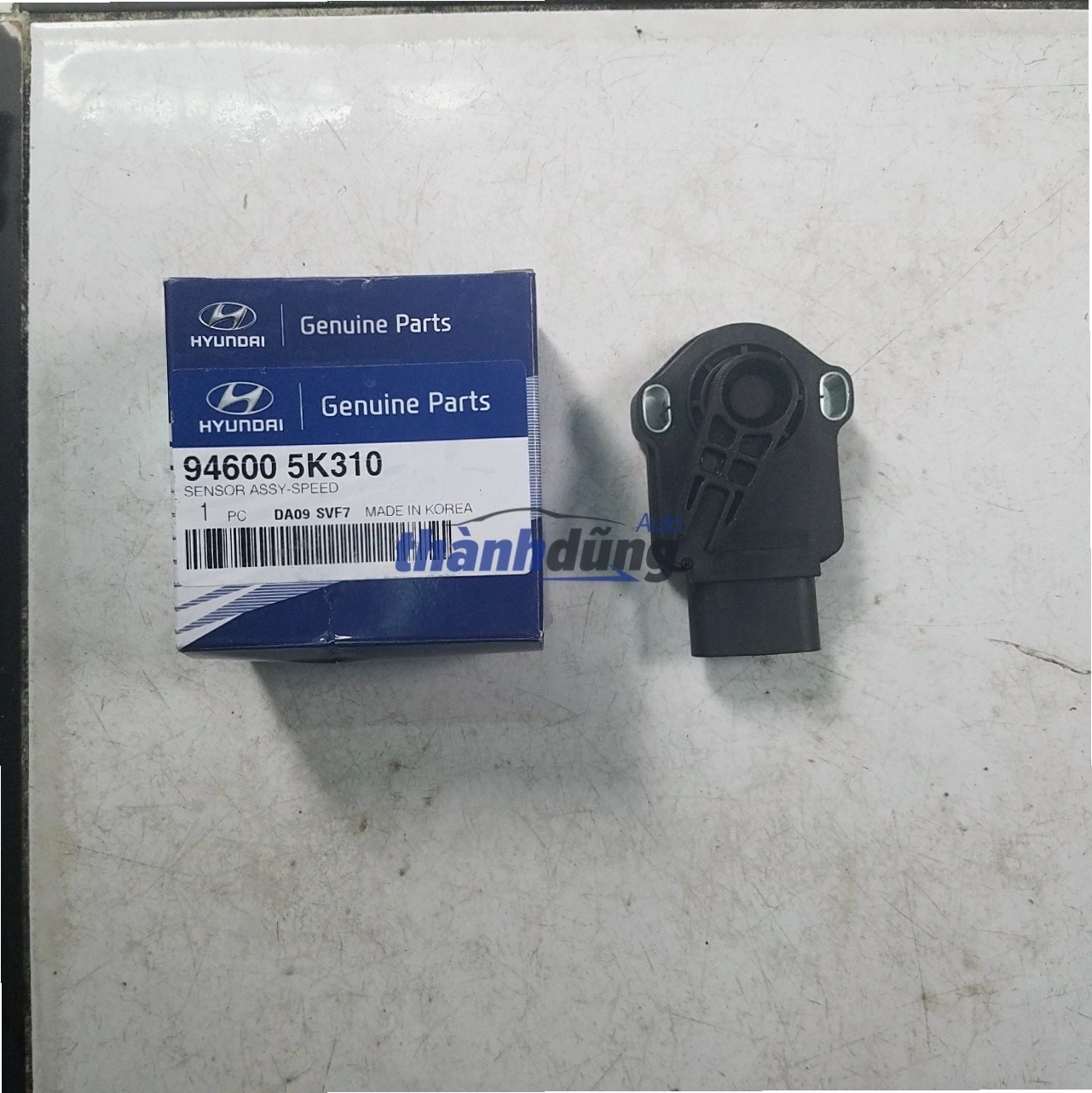 Cảm biến chân ga Hyundai County, có thể liên quan đến hệ thống nhiên liệu