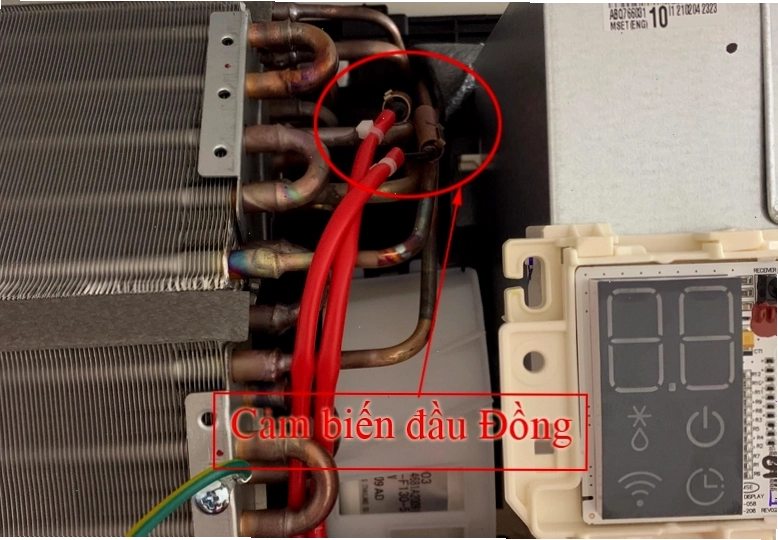 Cảm biến nhiệt độ điều hòa - dấu hiệu nhận biết hư hỏng