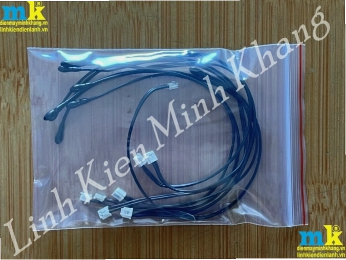 Cảm biến nhiệt độ phòng Toshiba, ký hiệu SP221, dùng cho các đời điều hòa cũ