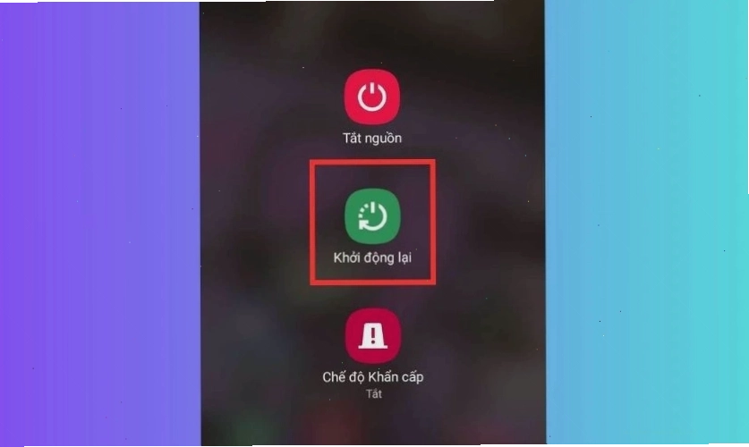 Cắm dây sạc và khởi động lại điện thoại Samsung