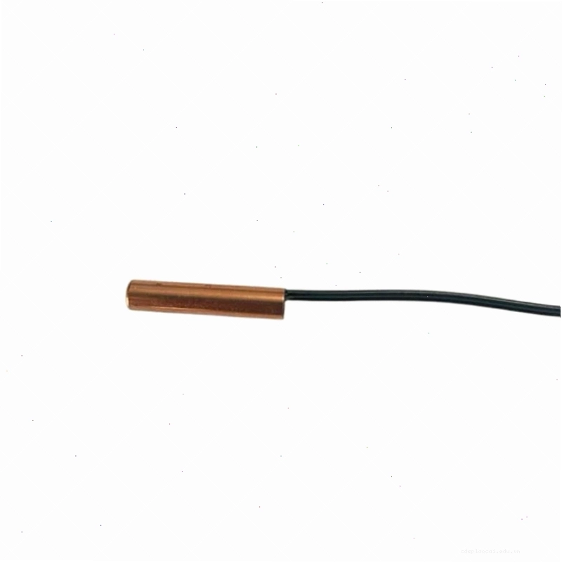 Cận cảnh cảm biến đầu đồng máy lạnh Toshiba mới