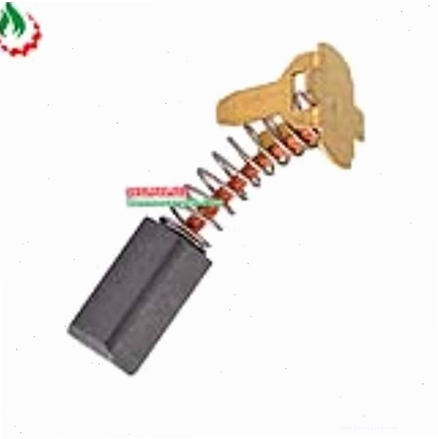 Cận cảnh chổi than motor Hitachi