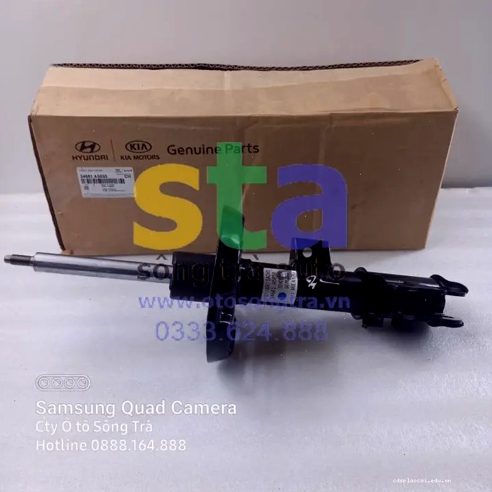 Cận cảnh giảm xóc trước Hyundai i30 chính hãng