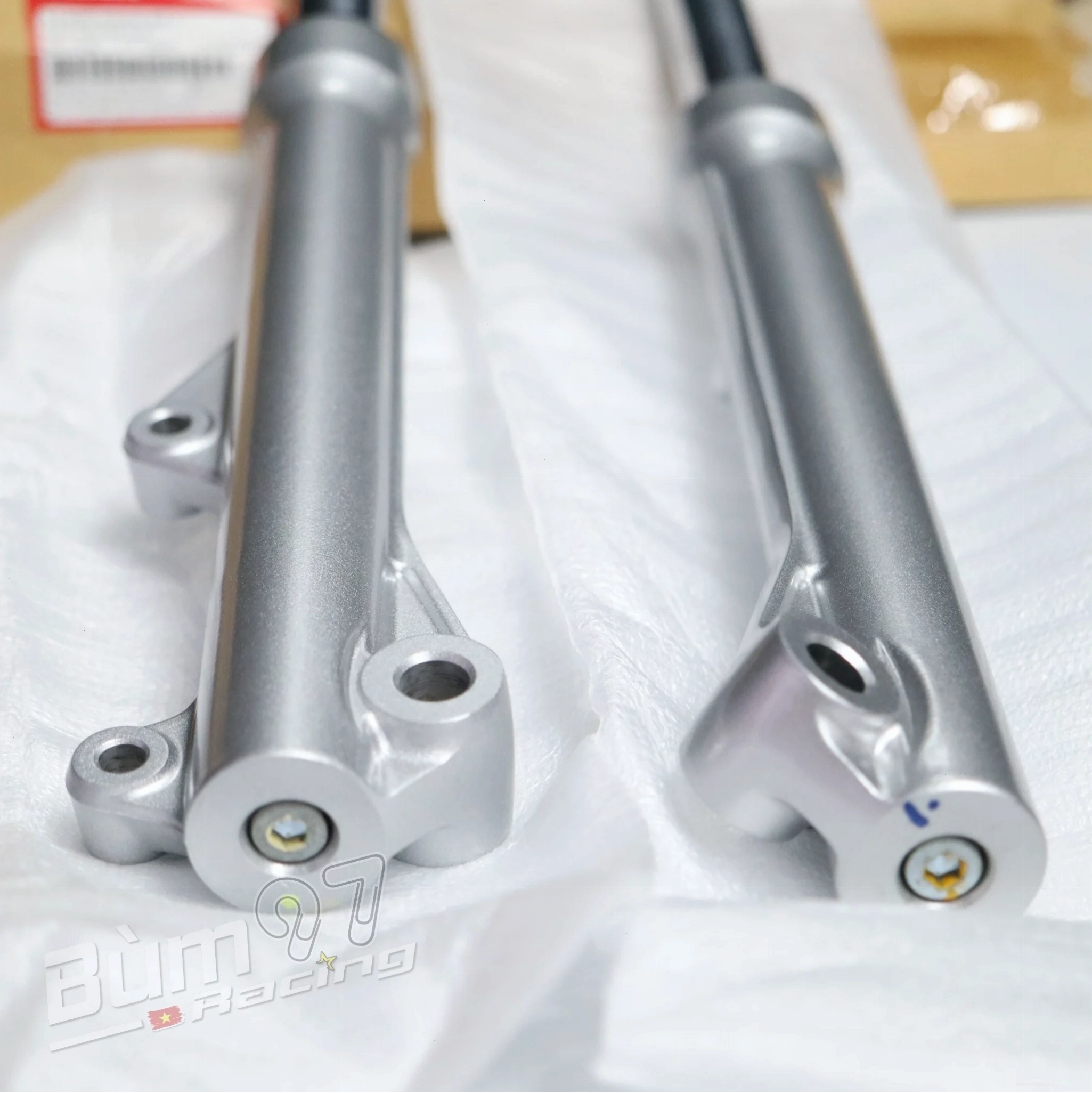 Cận cảnh phuộc trước Honda Wave 110 chính hãng