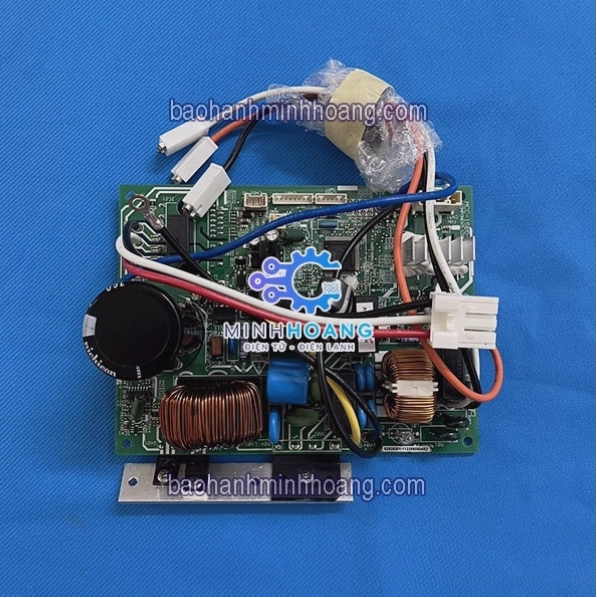 Chân đế dàn nóng Toshiba bằng nhựa ABS màu trắng