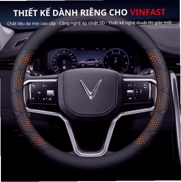 Chi tiết bọc vô lăng xe VinFast làm từ Da Nappa cao cấp
