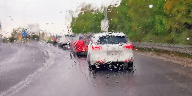 Chọn và Lắp đặt Cần Gạt Mưa Phù Hợp Cho Xe VinFast