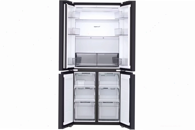 Cửa tủ lạnh LG bị xệ do hư hỏng bản lề