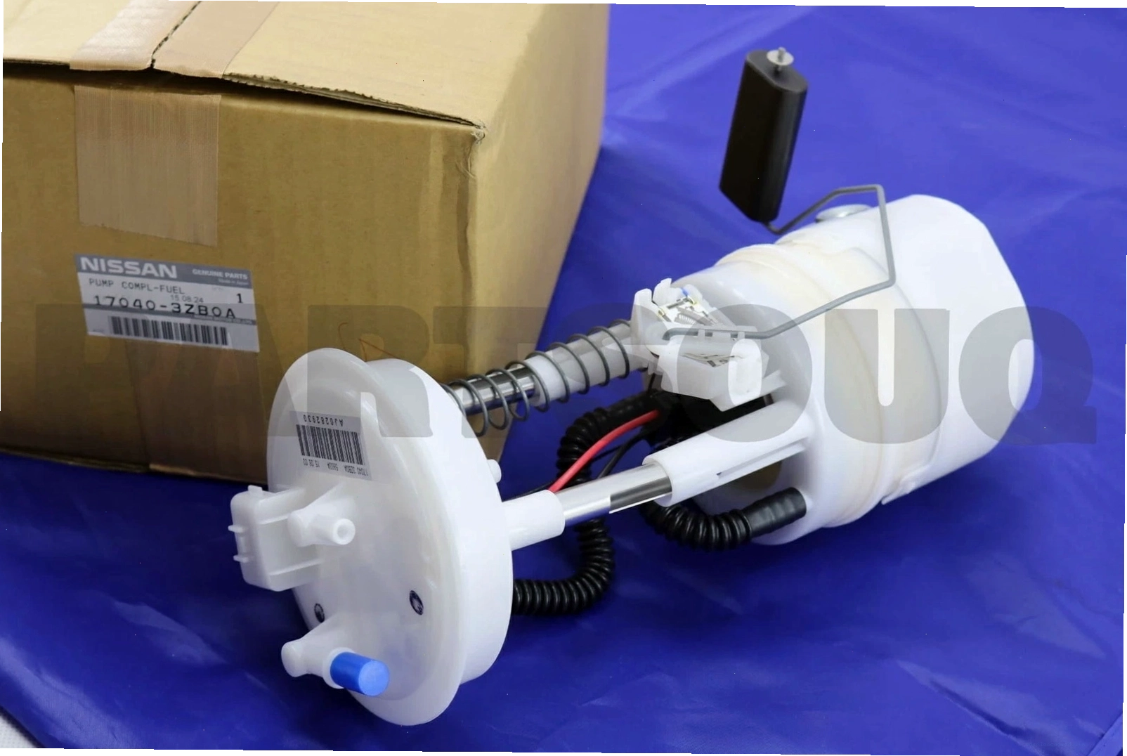 Cụm bơm xăng xe Nissan liên quan đến hệ thống kim phun
