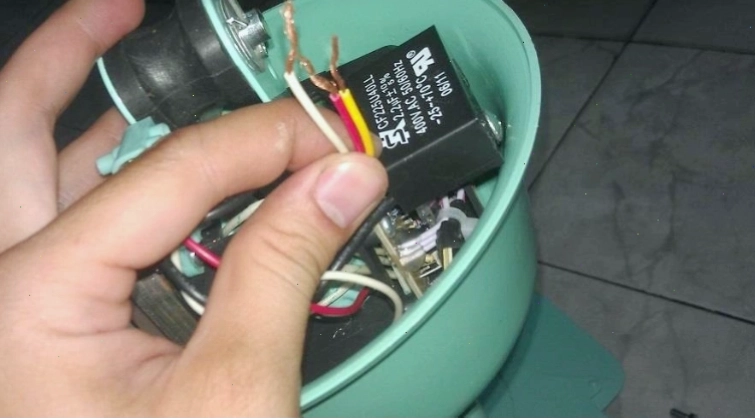 Dấu hiệu tụ điện quạt bị hỏng