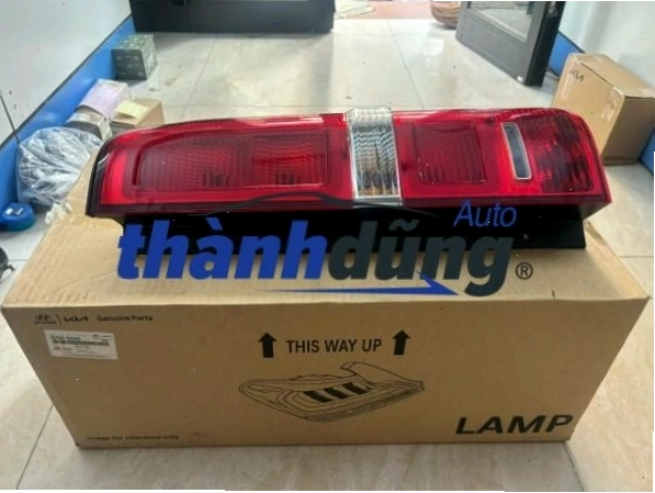 Đèn hậu Hyundai County 2021 chính hãng