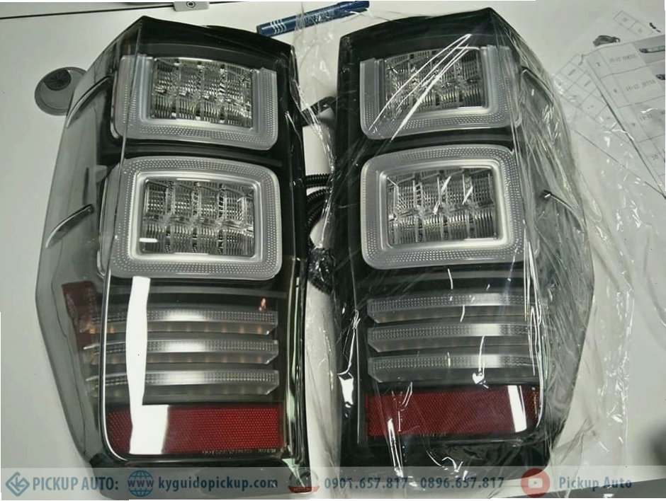 Đèn hậu xe Ranger hiệu Vland độ