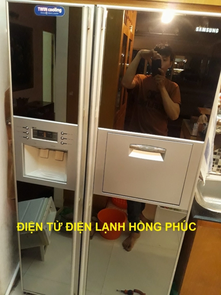 Đèn Tủ Lạnh Samsung: Hướng Dẫn Nhận Biết Lỗi Và Cách Khắc Phục
