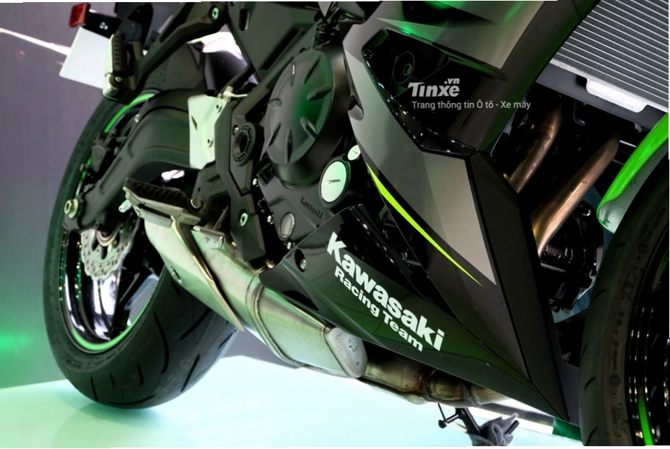 Động cơ Kawasaki Ninja 650 2018