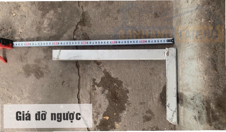 Giá treo cục nóng điều hòa dạng giá ngược