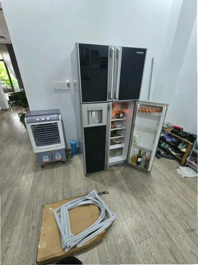 Gioăng cửa tủ lạnh side-by-side Hitachi sau khi thay