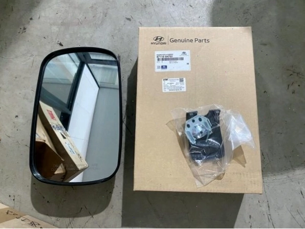 Gương chiếu hậu chính hãng cho các dòng xe Hyundai tải nhẹ
