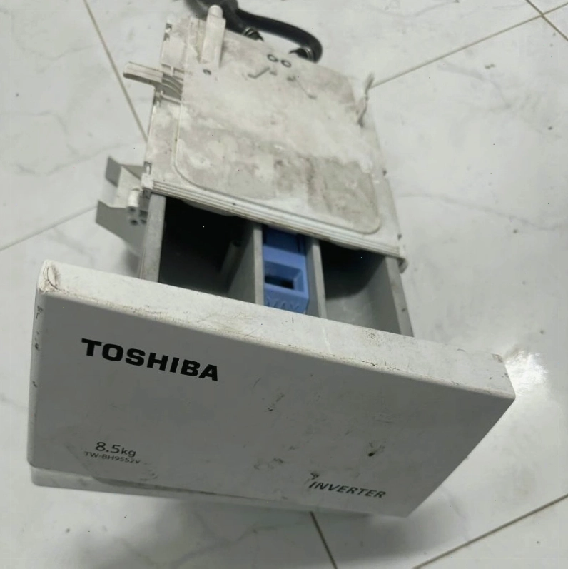 Hộp xà phòng máy giặt Toshiba cửa ngang