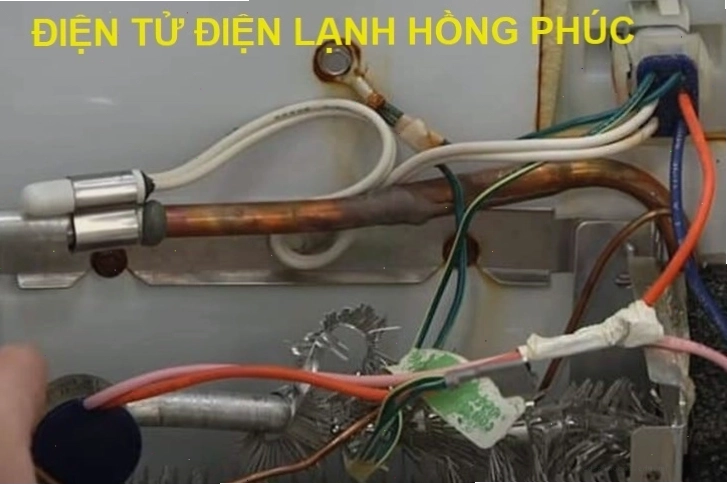 Hướng dẫn kiểm tra cảm biến tủ lạnh sống chết