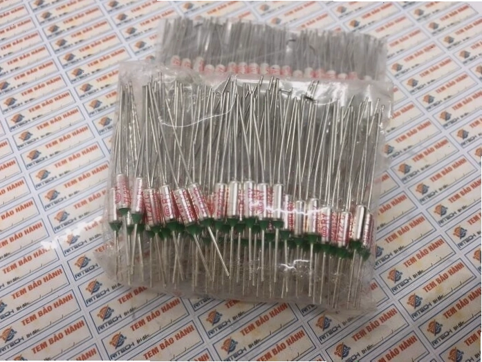 Kiểm tra cầu chì nhiệt 250V 227 độ C bằng đồng hồ đo điện trở