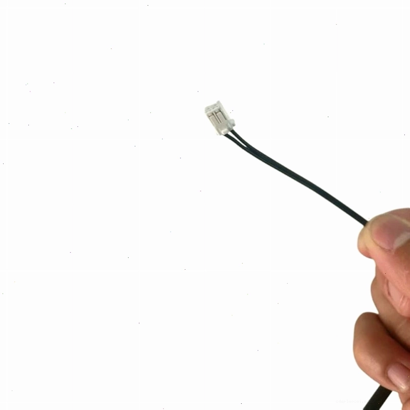 Kiểm tra thông số kỹ thuật của cảm biến đầu đồng máy lạnh Toshiba