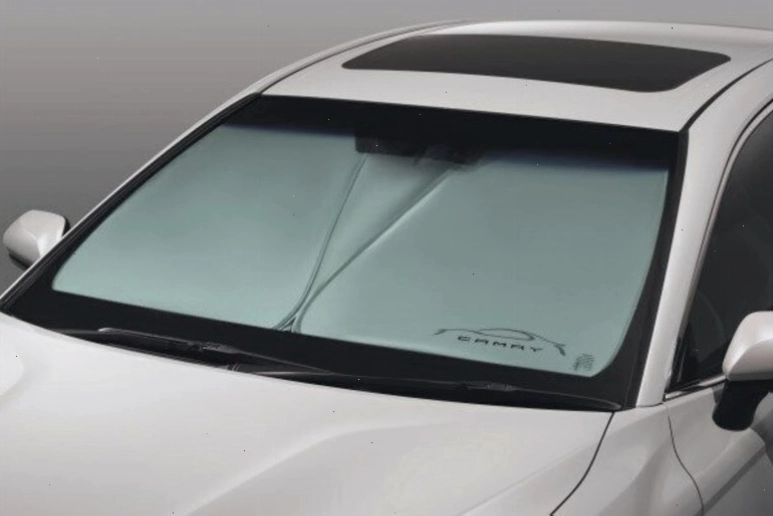 Kính chắn gió Toyota Camry có độ trong suốt cao