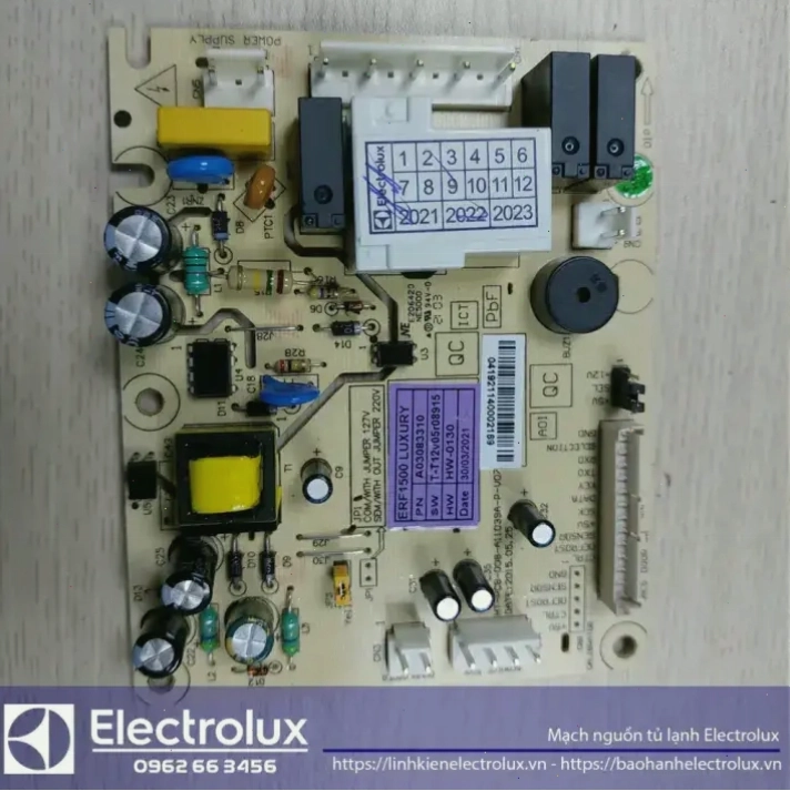 Mạch nguồn tủ lạnh Electrolux