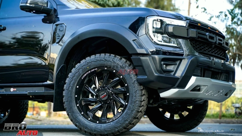 Mâm cosmis được làm từ chất liệu nhôm đúc cho xe Ford Ranger