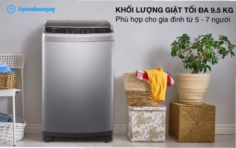 Máy giặt Whirlpool với thiết kế cửa kính trong suốt hiện đại