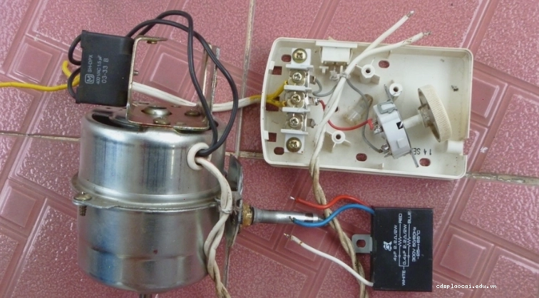 Minh họa quá trình sửa chữa quạt khi tụ điện bị hỏng