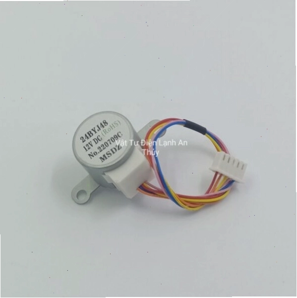Motor cánh đảo gió máy lạnh LG tại cửa hàng