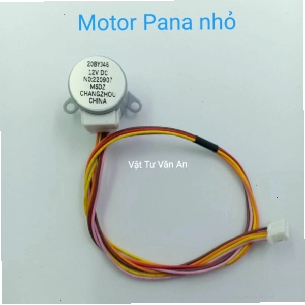 Motor đảo gió máy lạnh Panasonic với thiết kế zắc cắm nhỏ gọn