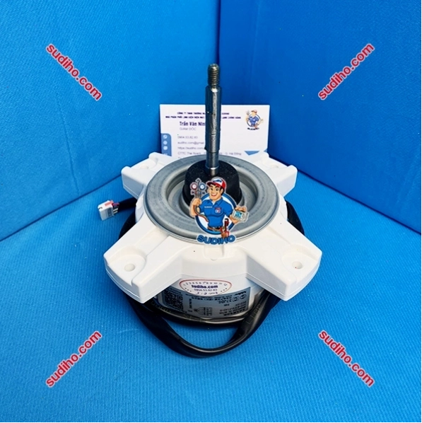 Motor động cơ quạt cục nóng điều hòa LG Multi A3UQ24GFD0 mã EAU57945712