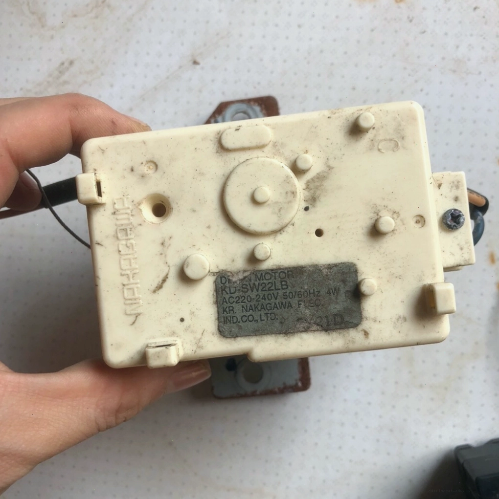 Motor kéo xả nước máy giặt Sanyo