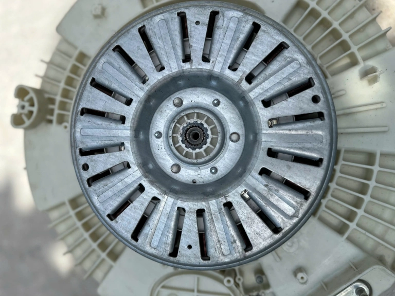Motor Máy Giặt LG: Hướng Dẫn Chọn Mua Và Thay Thế Chi Tiết 2026