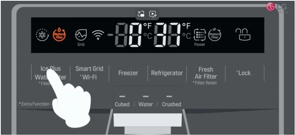 Nhấn và giữ nút Water Filter để reset bộ lọc