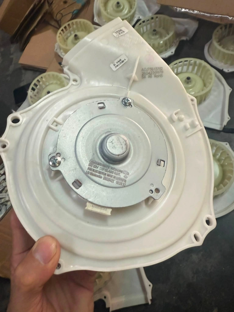 Quạt Sấy LG: Giải Pháp Làm Khô Quần Áo Hiệu Quả Cho Gia Đình Bạn