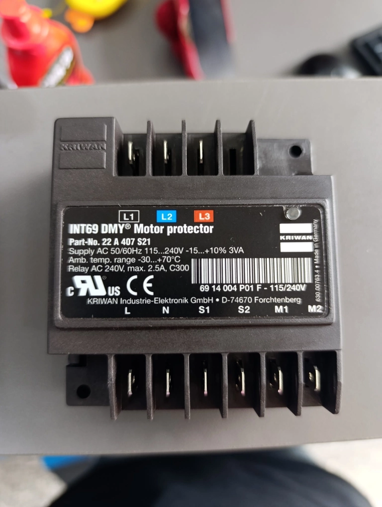 Rơ le Bảo vệ Máy nén Panasonic: Lựa chọn và Ứng dụng
