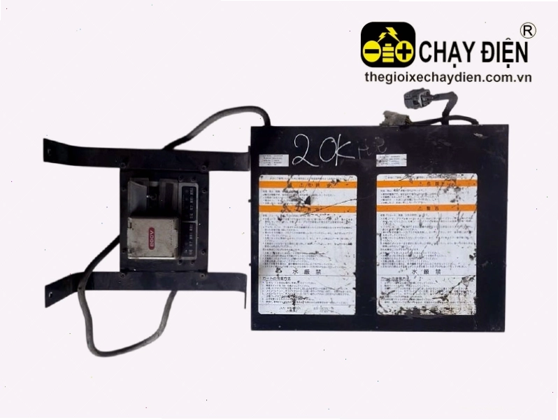 Sạc xe điện chở khách du lịch Sanyo Zin