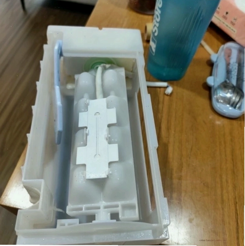 Sửa chữa tủ lạnh Hitachi chuyên nghiệp