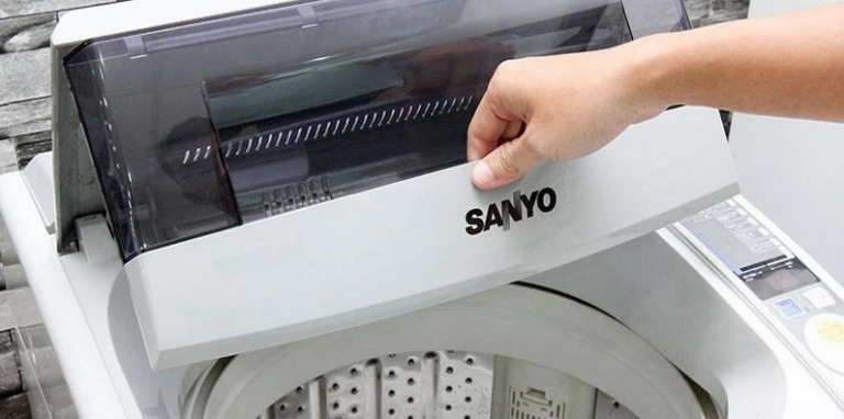 Tay nắm cửa Sanyo: Lựa chọn và thay thế cho máy giặt
