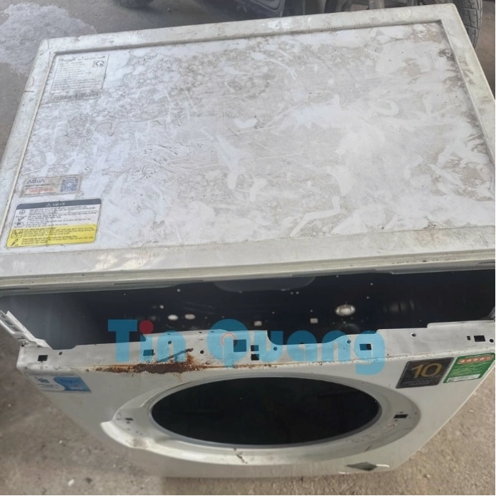 Thùng máy giặt Aqua cửa trước AQD-D850E tháo máy