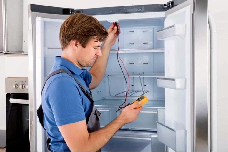 Tủ lạnh LG không vào điện do ổ cắm bị hỏng